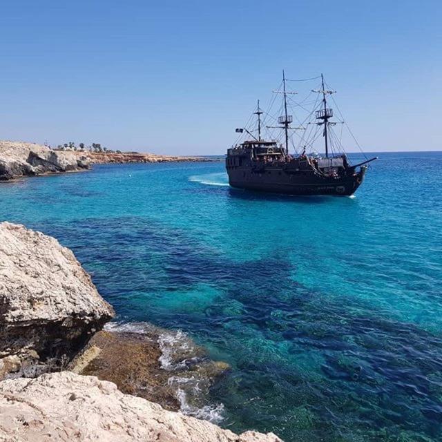 My Holiday Lägenhet Ayia Napa Exteriör bild